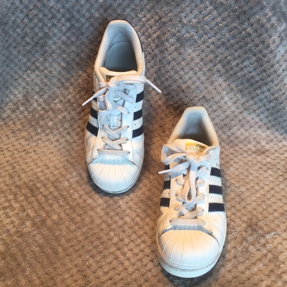 adidas superstar blue stripes